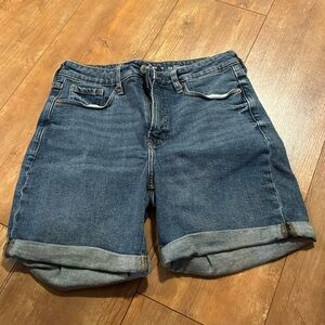 Old navy shorts.  Size 10